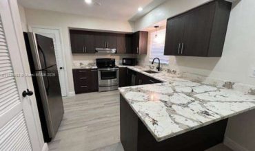 2500 SW 58th Avenue 2500, Miami, FL 33155