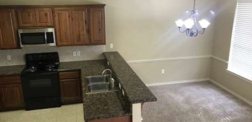 College Station – 3 Bedroom / 3 Bath- 2 story Condo off University Dr. E.