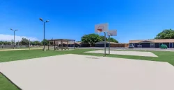 Oak Creek Apartments