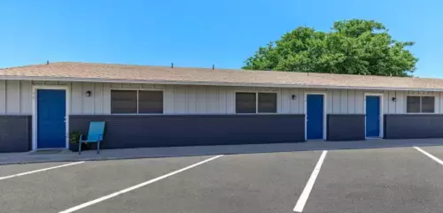 Oak Creek Apartments
