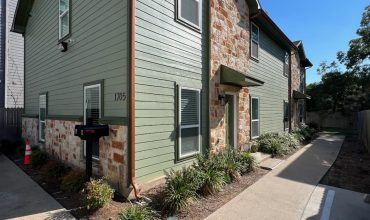 1705 S 11th St Waco, TX 76706