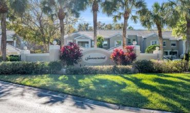Seasonal Condo in Gateway Greens