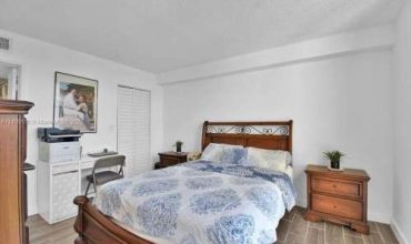 11800 SW 18th St APT 508 Miami, FL 33175