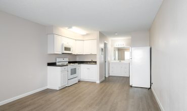 Trio Apartments