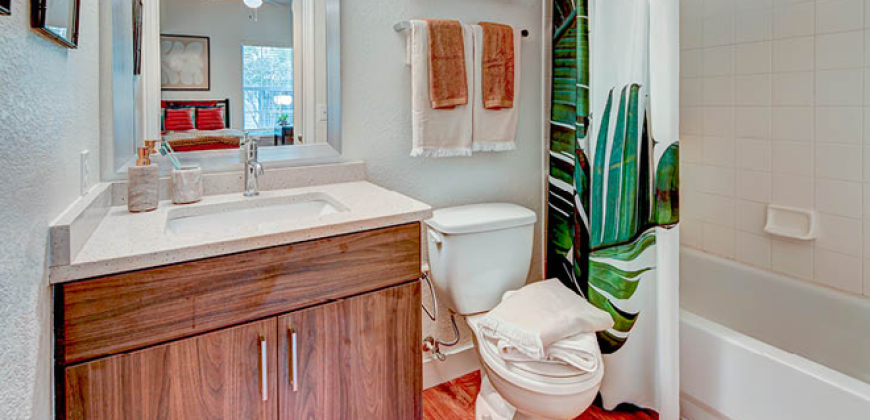 University Club Apartments Sublet (Sublet / Shared Housing)
