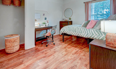 University Club Apartments Sublet (Sublet / Shared Housing)