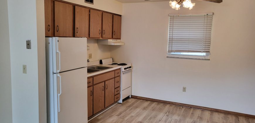 Two Bed One Bath Townhomes, Apt B Available Now! Two Bed One Bath Townhomes, Apt B Available Now!