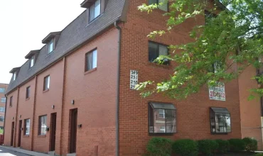 249-255 W Norwich Ave