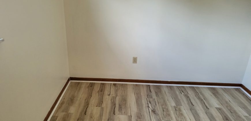 Two Bed One Bath Townhomes, Apt B Available Now! Two Bed One Bath Townhomes, Apt B Available Now!