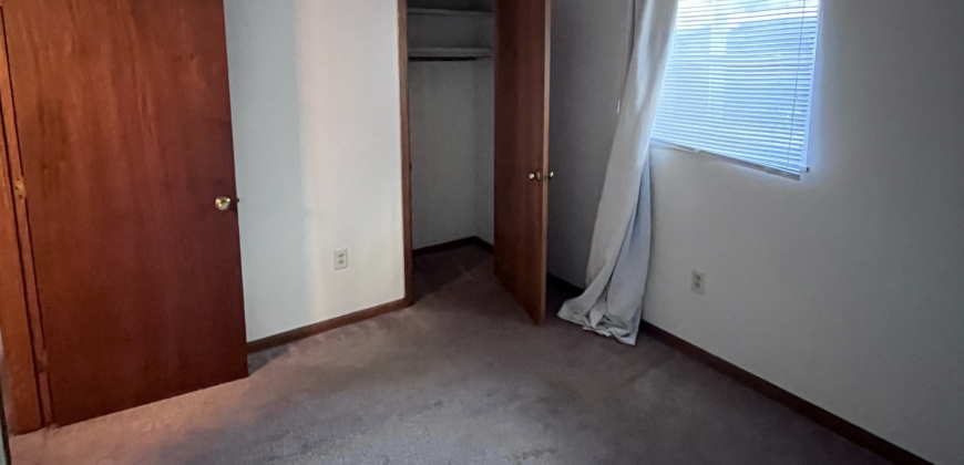 Two Bed One Bath Townhomes, Apt B Available Now! Two Bed One Bath Townhomes, Apt B Available Now!