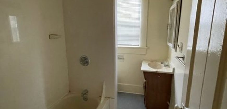 70-72 E Patterson 70-72 E Patterson