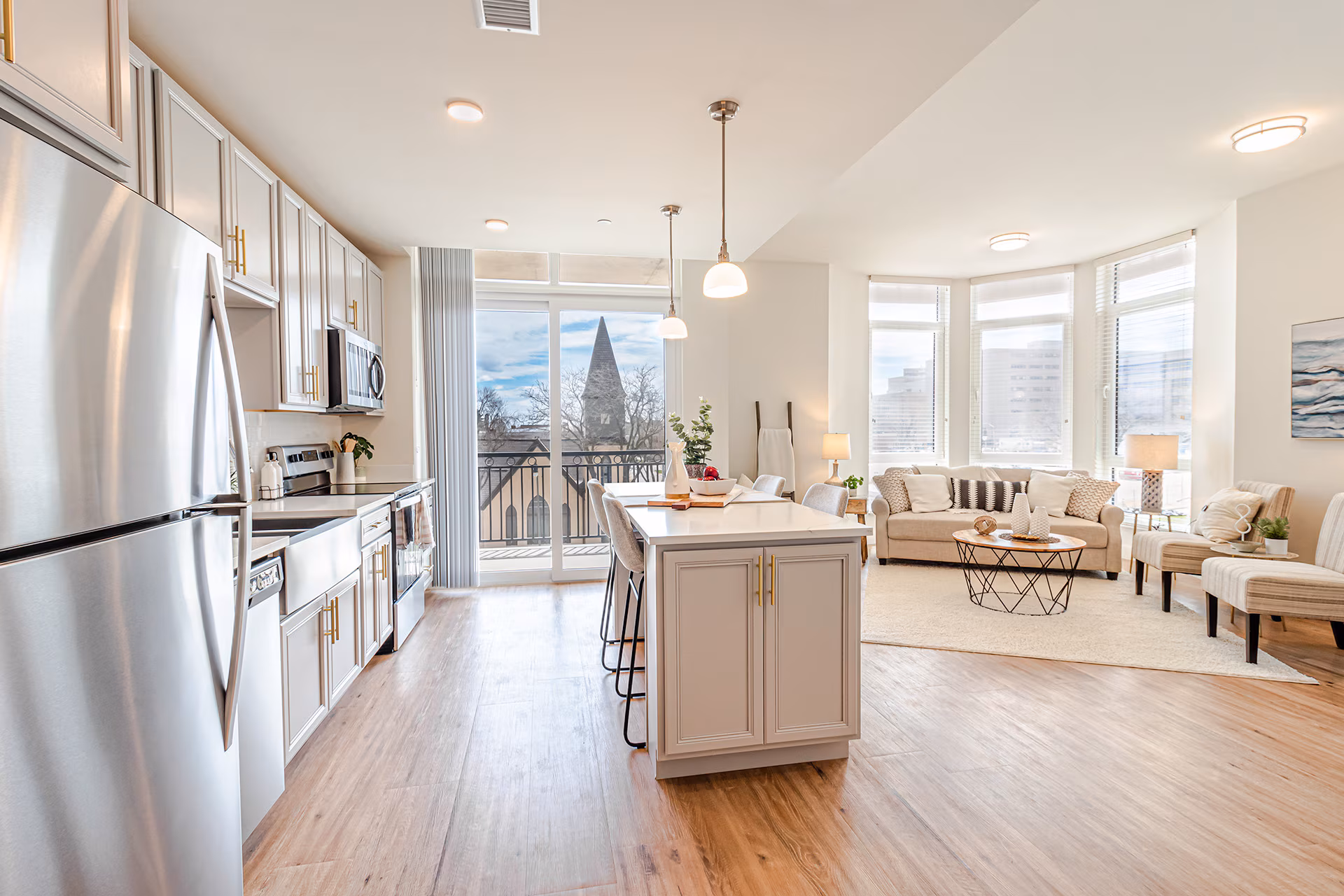 The Continental – Live Timelessly The Continental – Live Timelessly