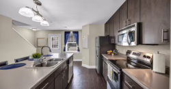 The Avenue at San Marcos Apartments